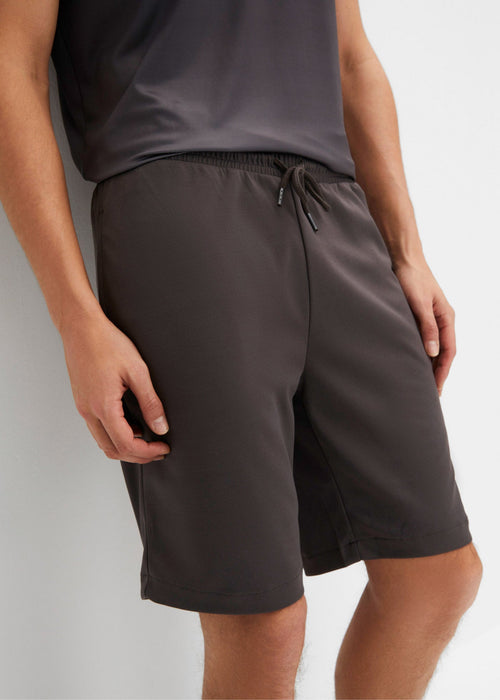 Lagane sportske hlače od funkcionalnog materijal kratkog kroja