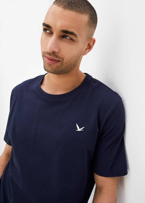T-shirt majica i bermude od trikoa