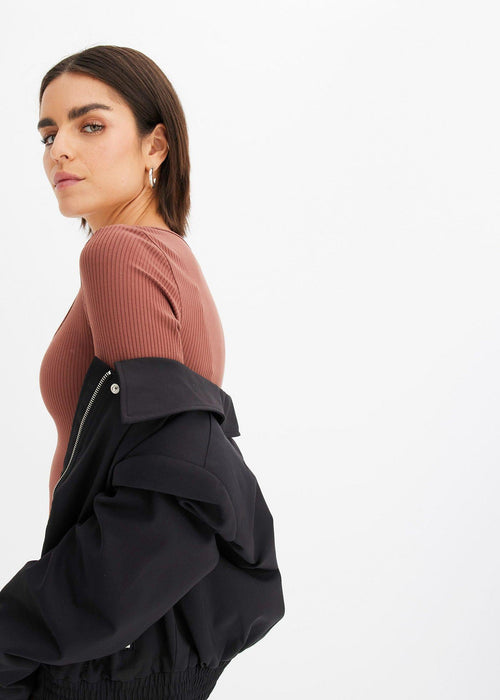 Rebrasta midi haljina