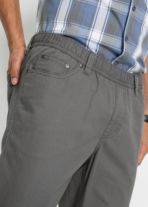 Ležerne hlače (2 komada)