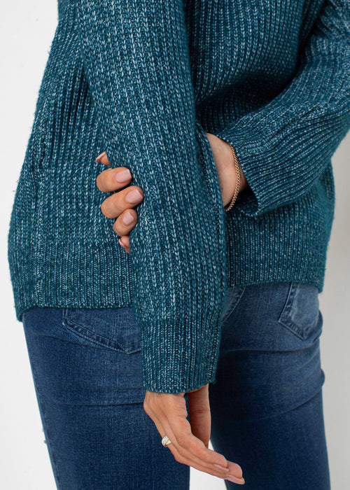 Oversize pulover s gumbima