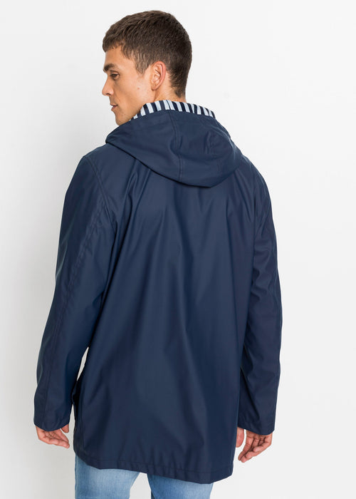 Outdoor jakna od vodootpornog prozračnog na vjetar otpornog materijala s nepropusnim šavovima
