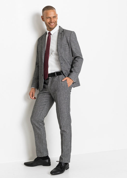 4-dijelno odijelo: sako, hlače, košulja i kravata uskog kroja