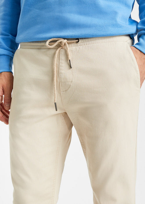 Klasične chino stretch hlače bez kopčanja kraćeg kroja s uskim rubom