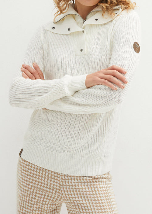 Pleteni pulover s visokim slojevitim ovratnikom s patentnim zatvaračem
