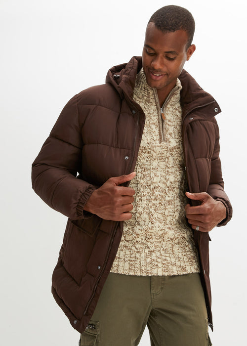 Prošivena jakna s odvojivom kapuljačom od recikliranog poliestera
