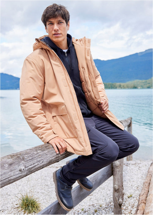 Hibridna zimska outdoor jakna s prošivenom podstavom