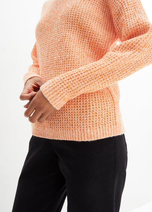 Oversize pulover sa pletenom strukturom vafla i dugim rukavima